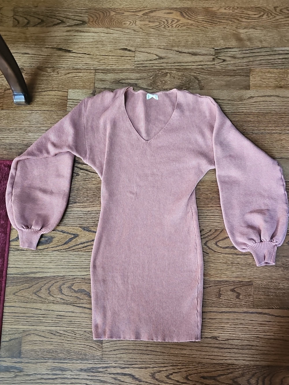 Altered State V-Neck Ribbed Balloon Sleeve Dress